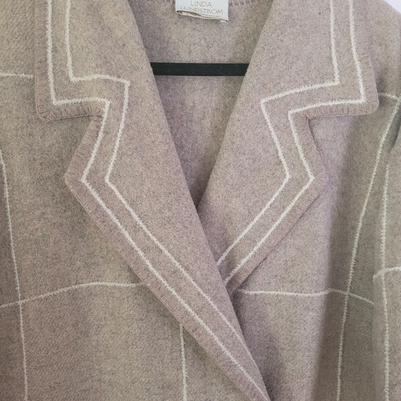 Linda Lundström Designer Coat - Picture 5 of 12